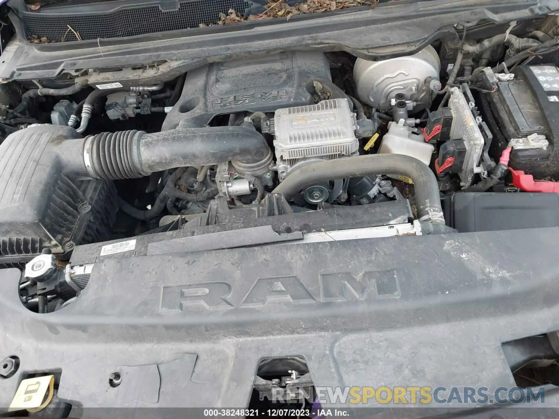 10 Photograph of a damaged car 1C6SRFHT9KN826536 RAM 1500 2019