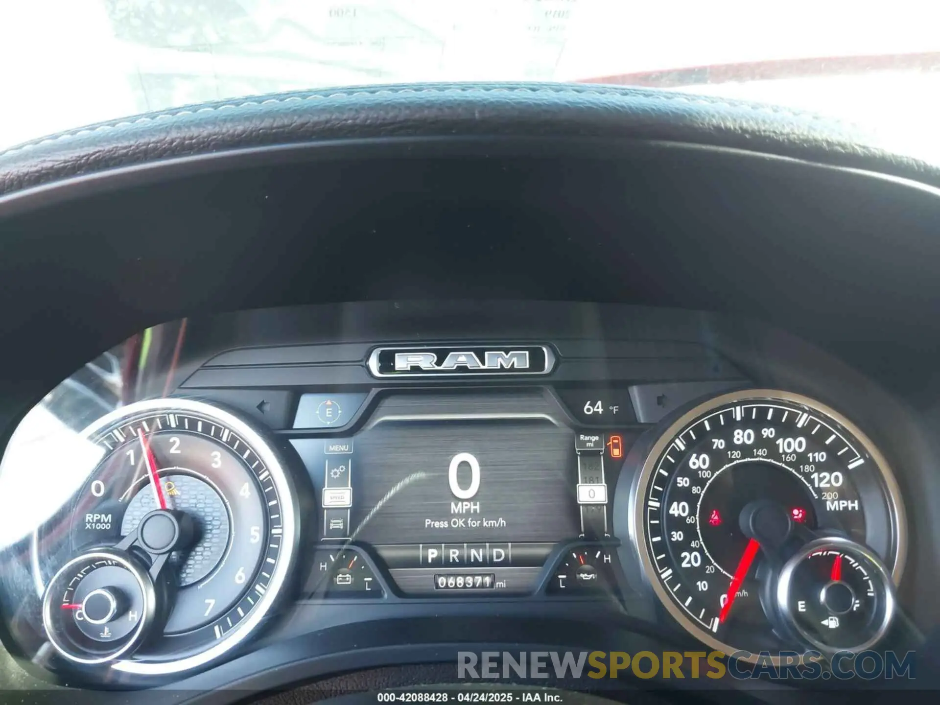 7 Photograph of a damaged car 1C6SRFJT0KN521694 RAM 1500 2019