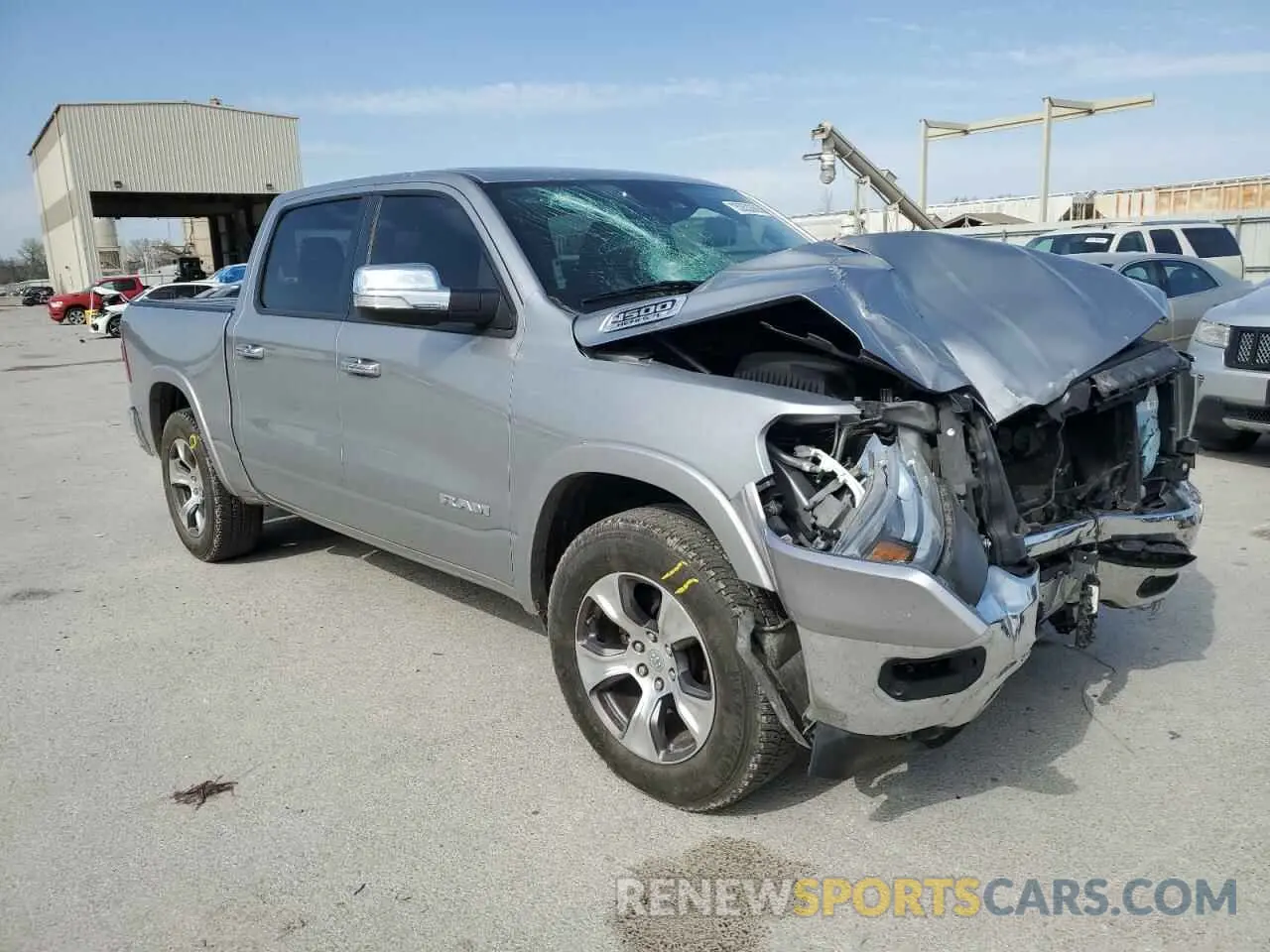 4 Photograph of a damaged car 1C6SRFJT1KN504967 RAM 1500 2019
