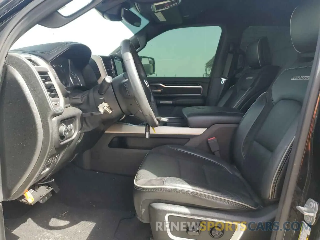 7 Photograph of a damaged car 1C6SRFJT1KN632903 RAM 1500 2019