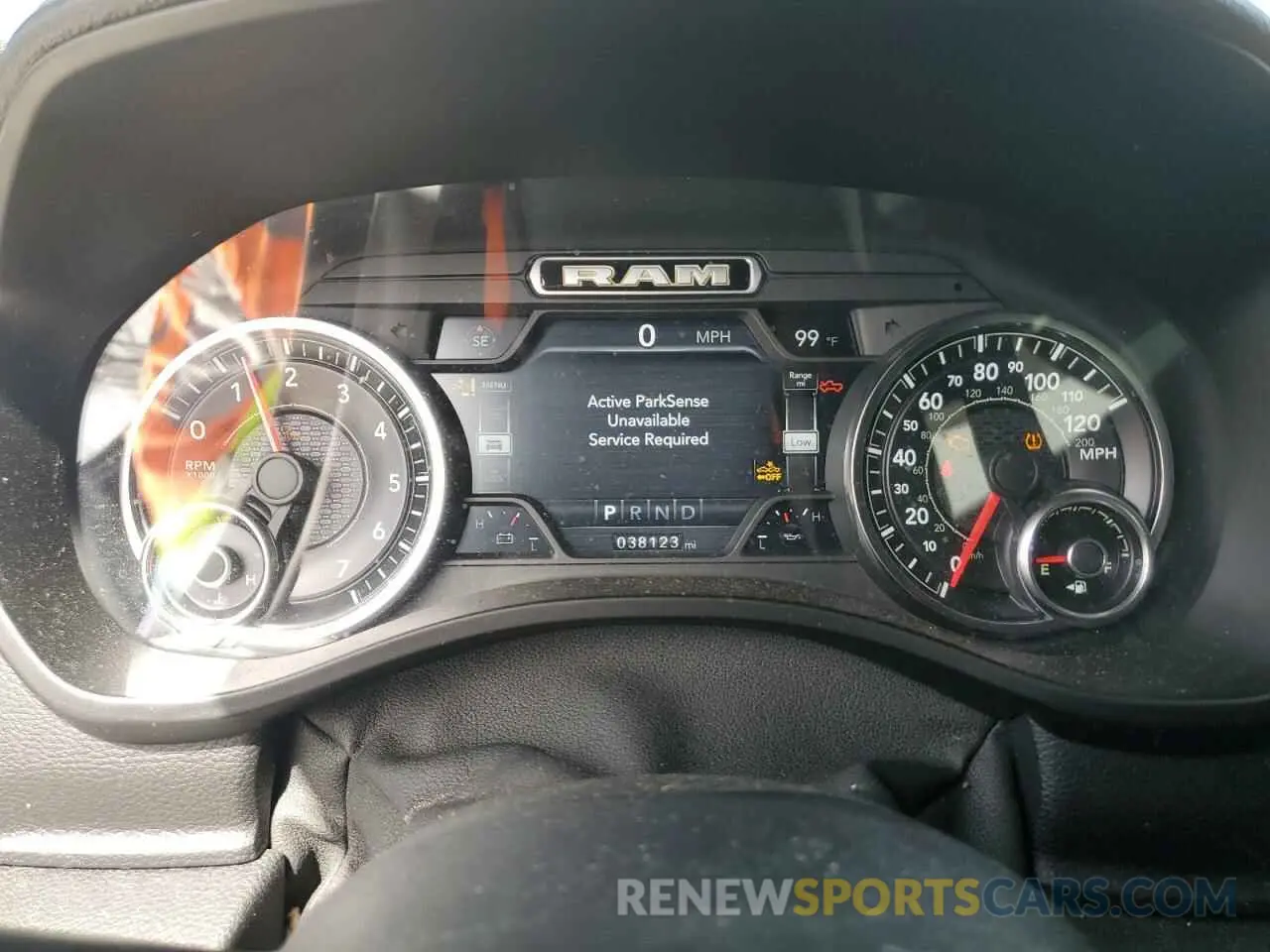 9 Photograph of a damaged car 1C6SRFJT1KN632903 RAM 1500 2019