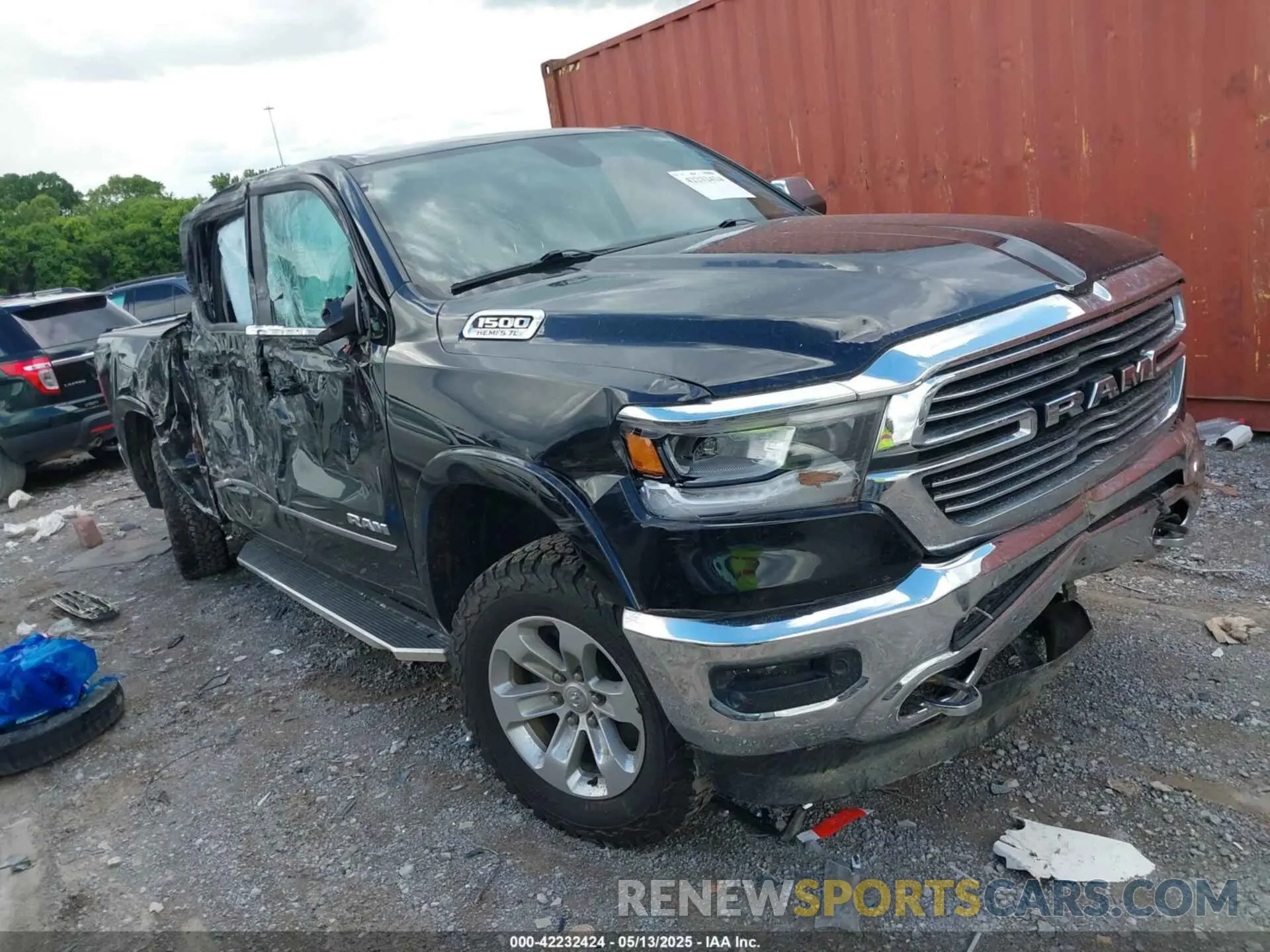1 Photograph of a damaged car 1C6SRFJT2KN691894 RAM 1500 2019