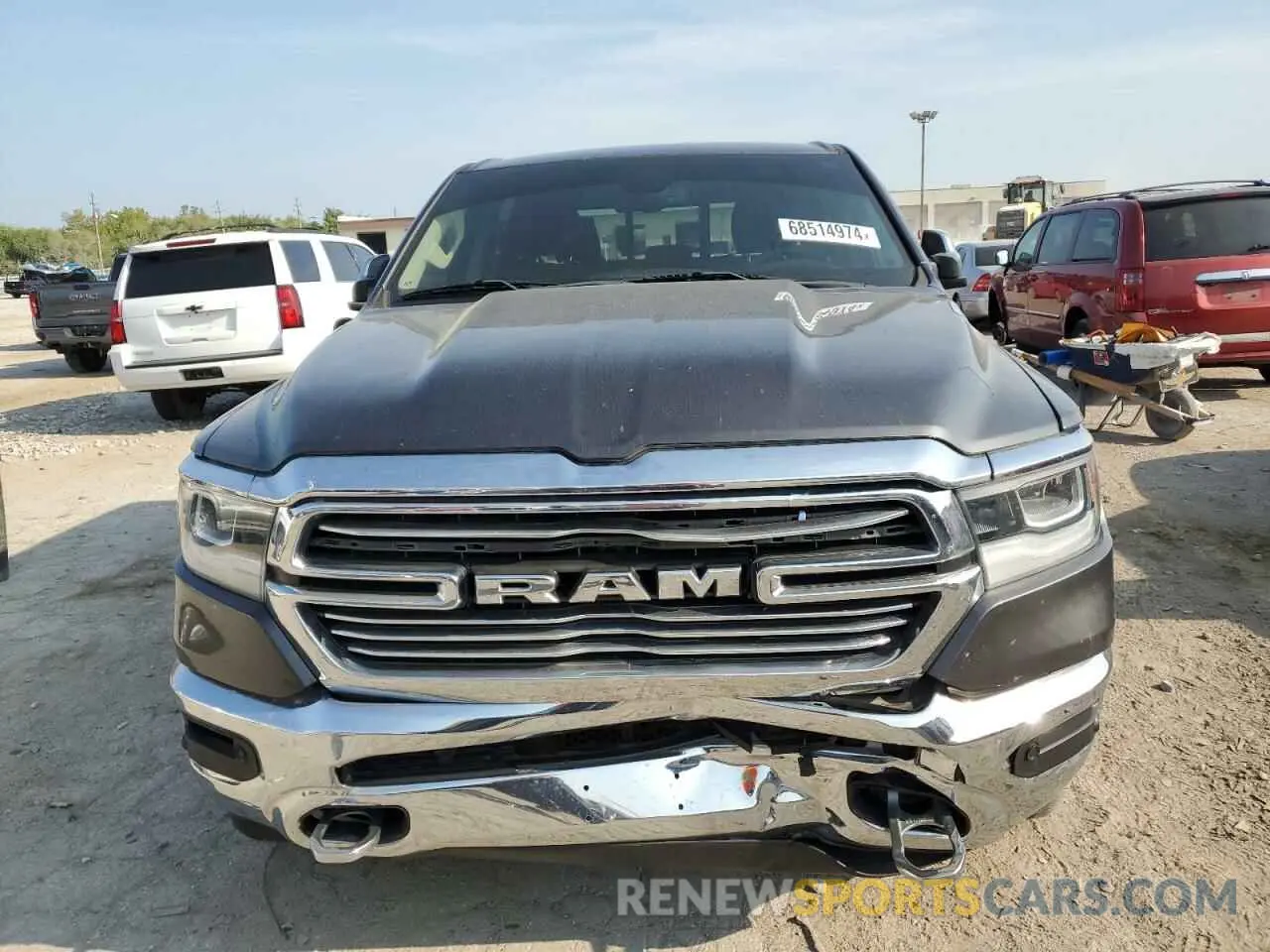 5 Photograph of a damaged car 1C6SRFJT3KN655177 RAM 1500 2019
