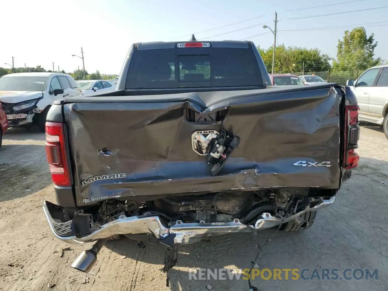 6 Photograph of a damaged car 1C6SRFJT3KN655177 RAM 1500 2019