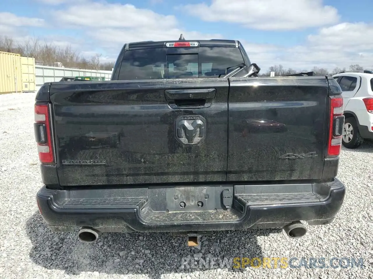 6 Photograph of a damaged car 1C6SRFJT3KN869943 RAM 1500 2019