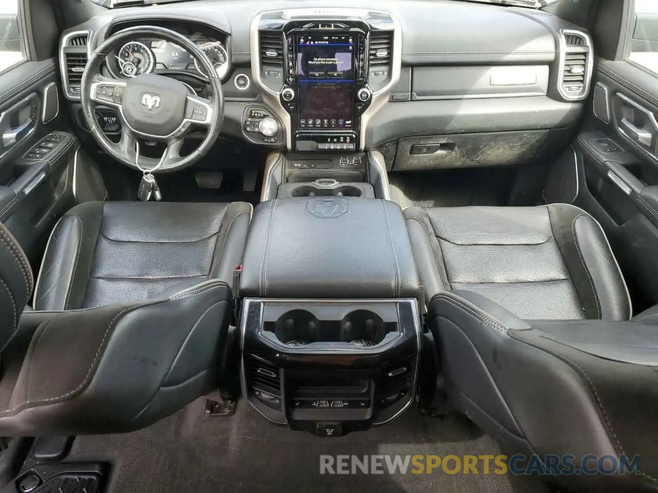 8 Photograph of a damaged car 1C6SRFJT3KN869943 RAM 1500 2019