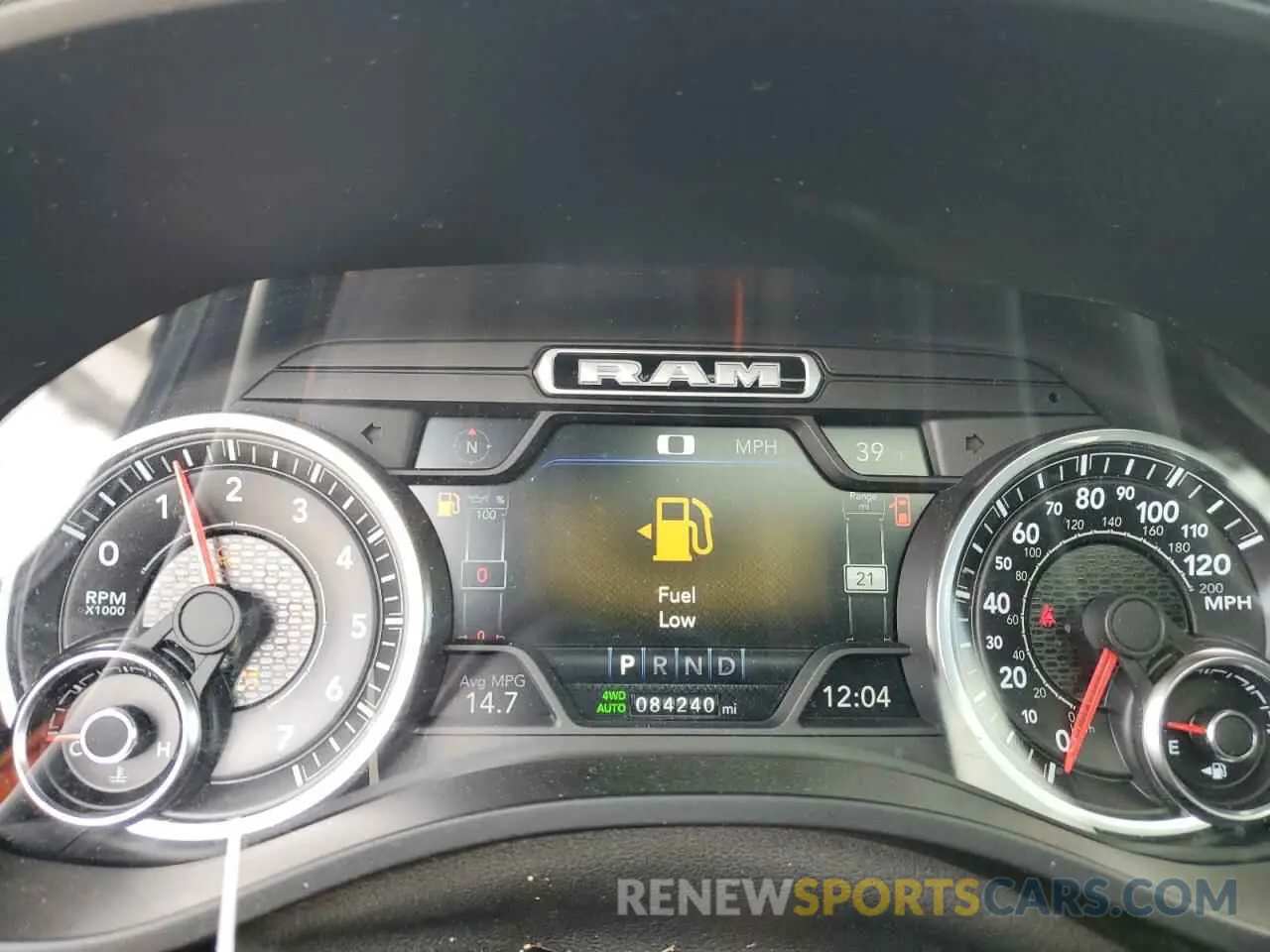 9 Photograph of a damaged car 1C6SRFJT3KN869943 RAM 1500 2019