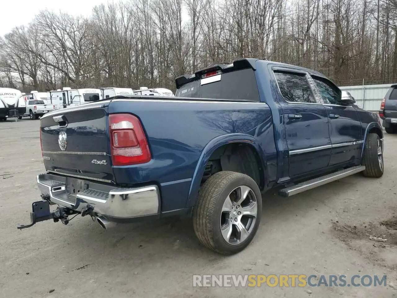 3 Photograph of a damaged car 1C6SRFJT4KN529801 RAM 1500 2019
