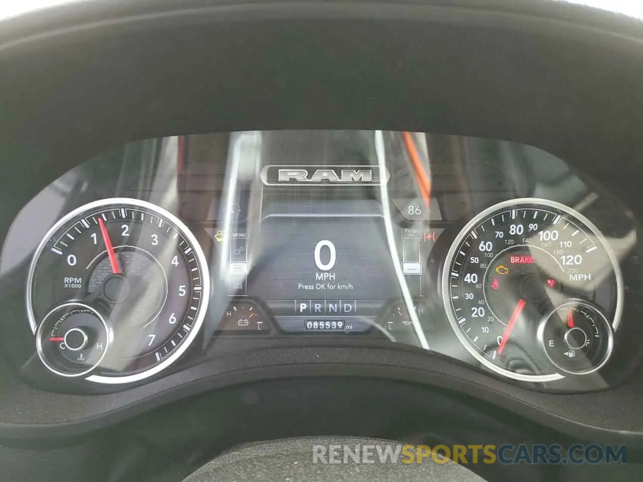9 Photograph of a damaged car 1C6SRFJT4KN603136 RAM 1500 2019