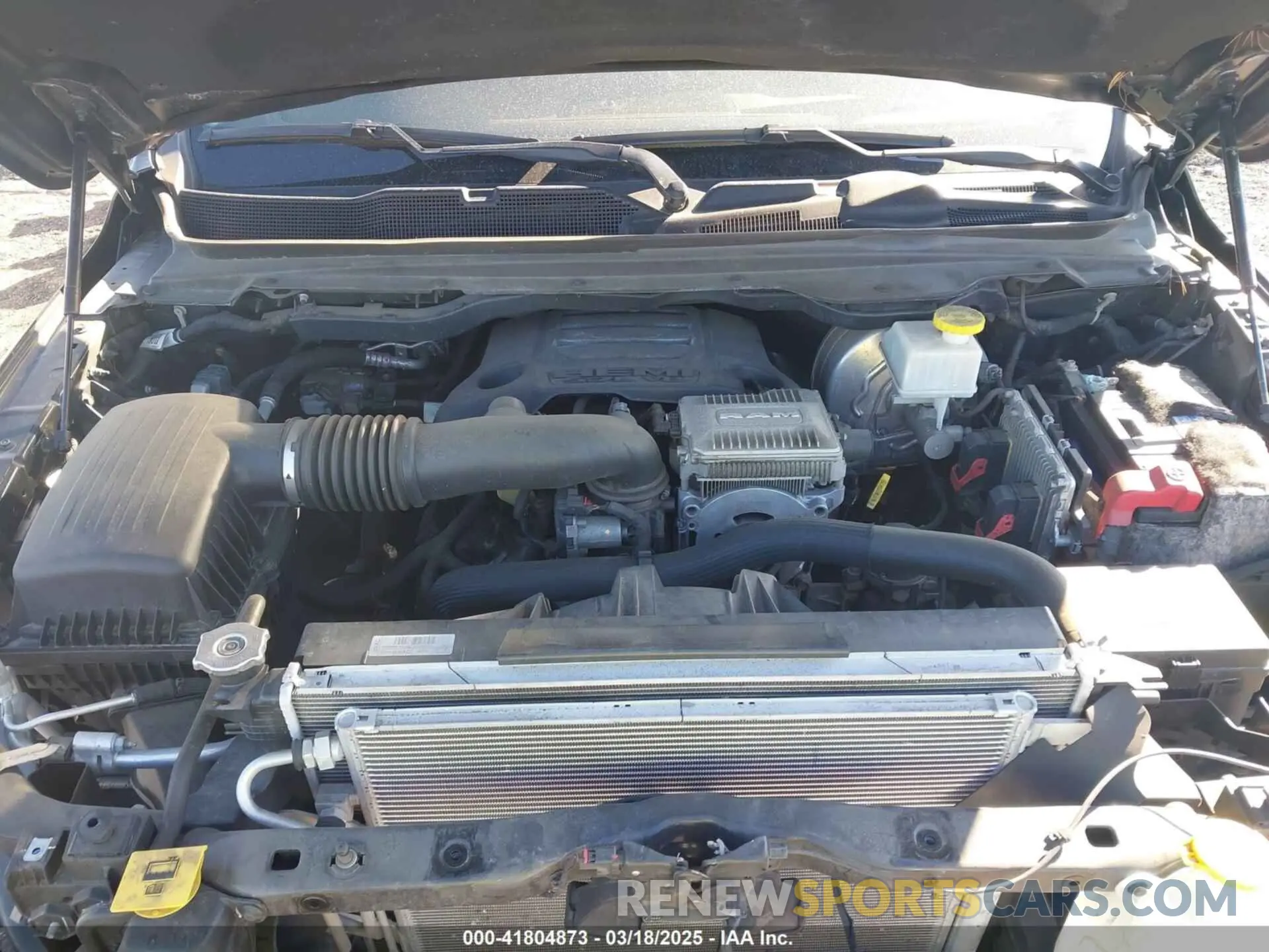 10 Photograph of a damaged car 1C6SRFJT4KN652093 RAM 1500 2019