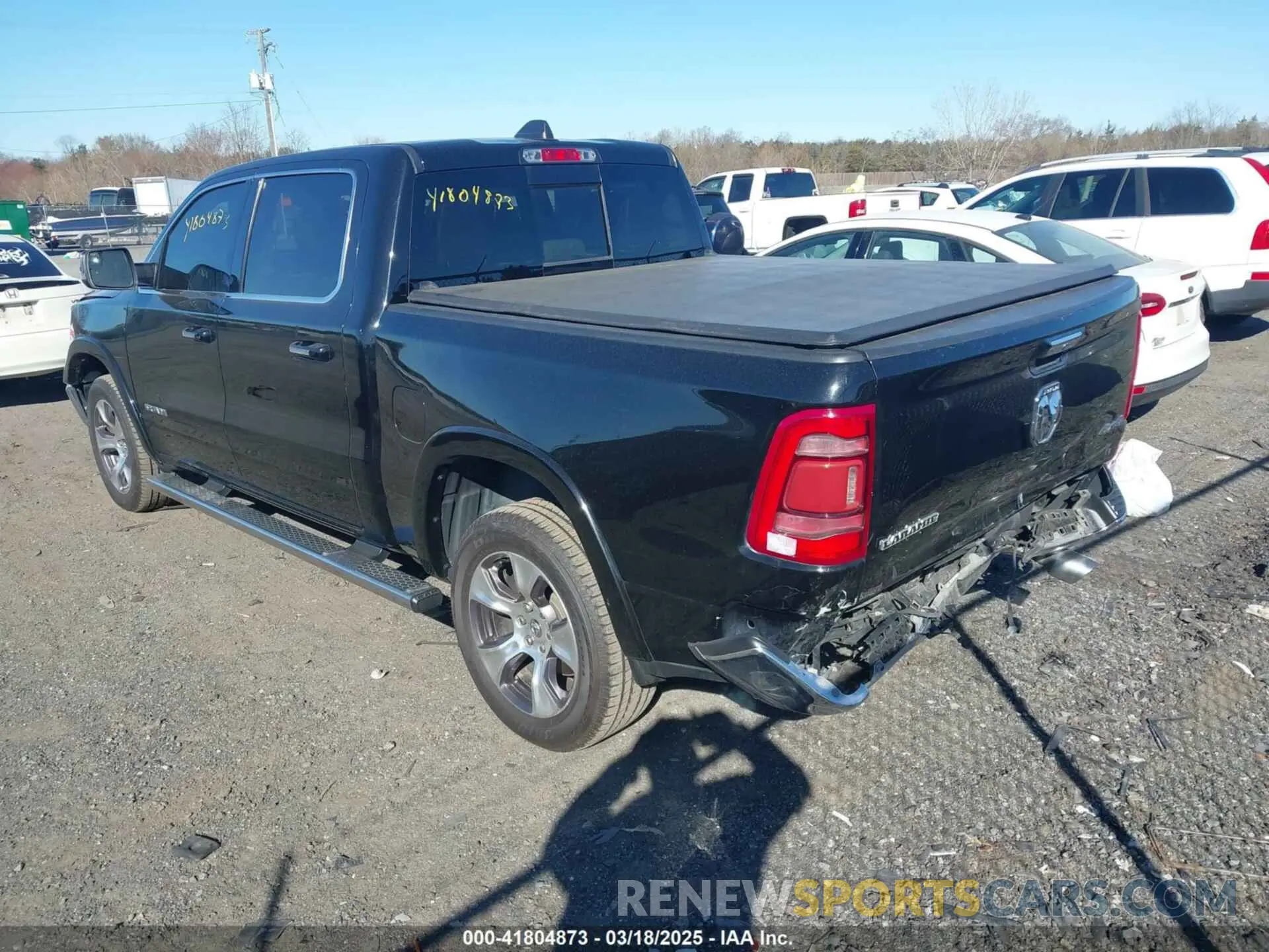 3 Photograph of a damaged car 1C6SRFJT4KN652093 RAM 1500 2019
