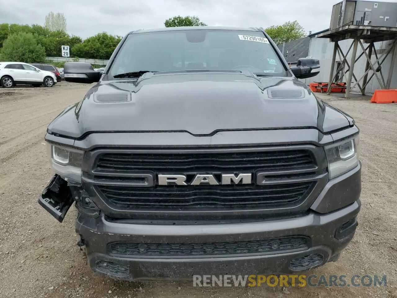 5 Photograph of a damaged car 1C6SRFJT4KN741727 RAM 1500 2019