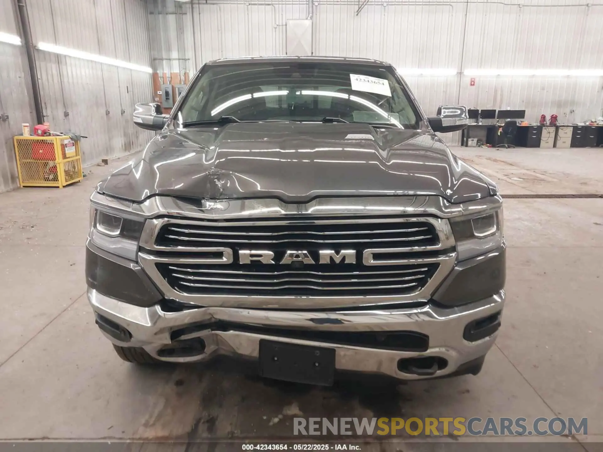 13 Photograph of a damaged car 1C6SRFJT4KN777756 RAM 1500 2019