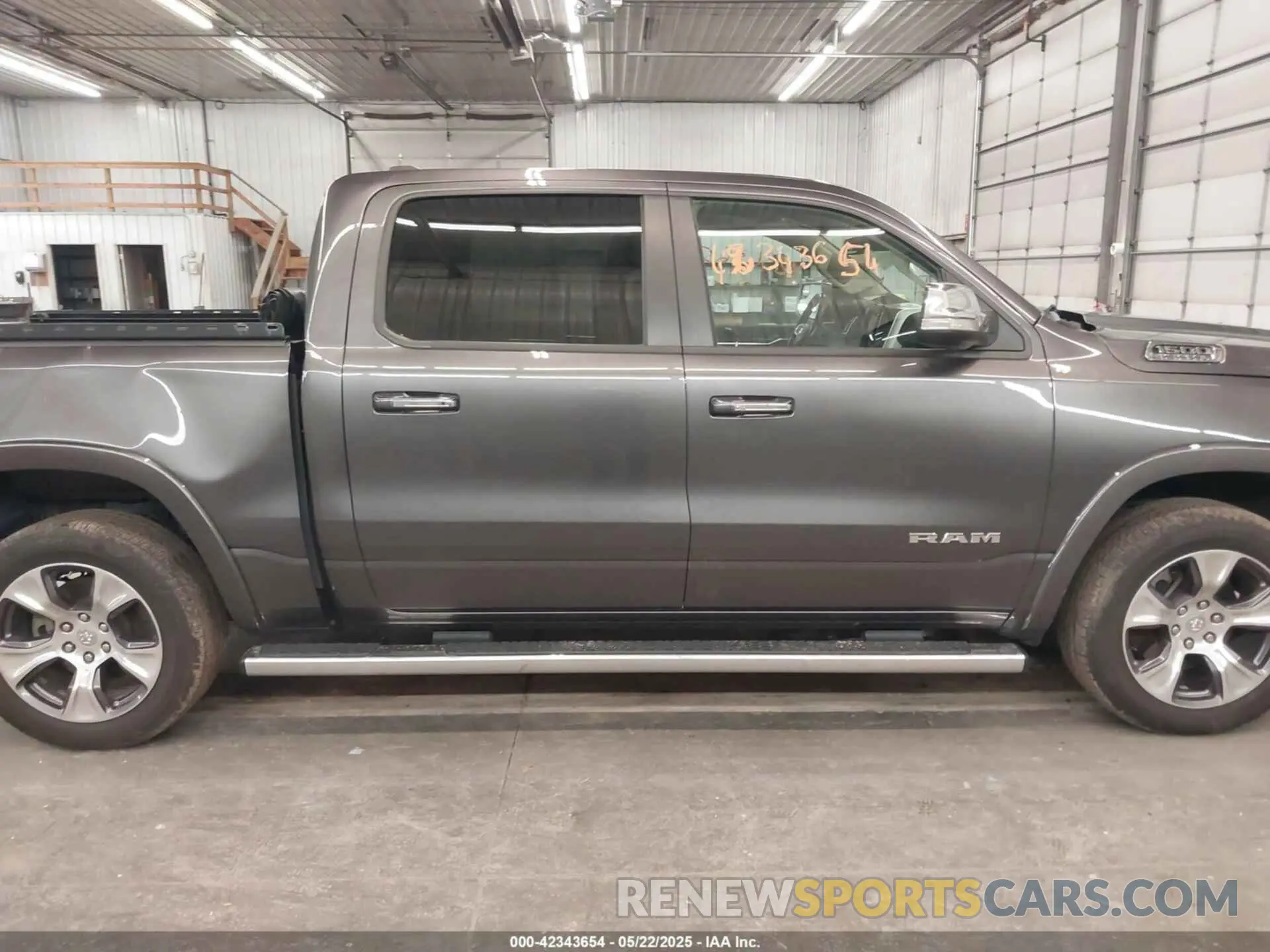 14 Photograph of a damaged car 1C6SRFJT4KN777756 RAM 1500 2019