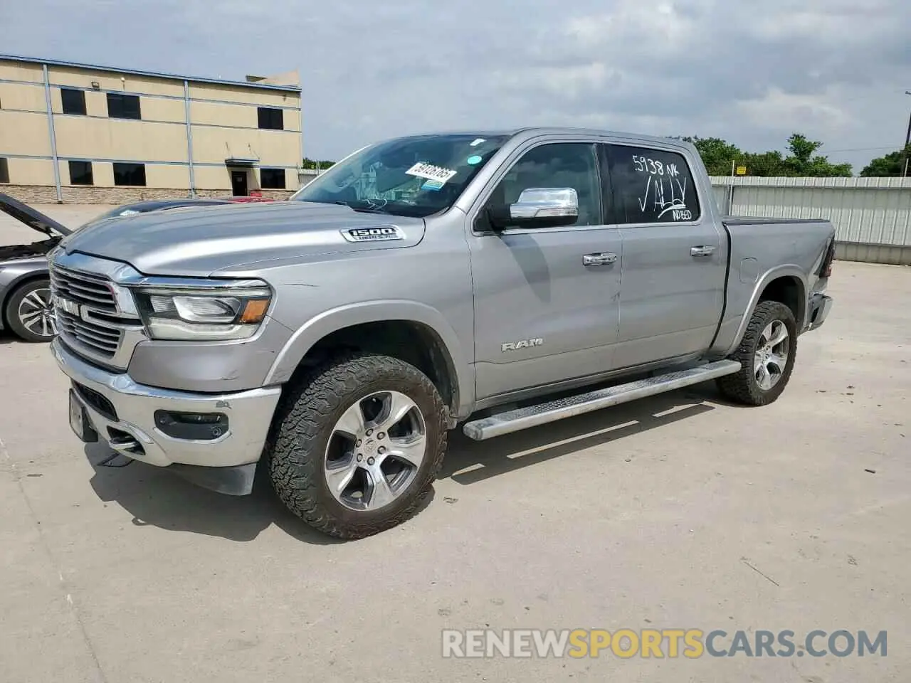 1 Photograph of a damaged car 1C6SRFJT5KN515938 RAM 1500 2019