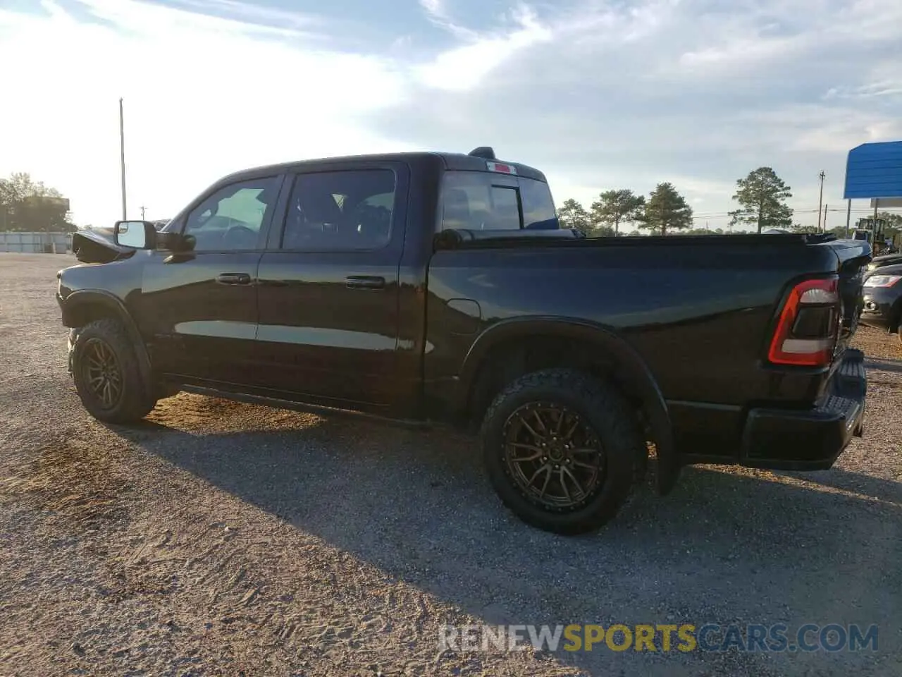 2 Photograph of a damaged car 1C6SRFJT5KN625615 RAM 1500 2019