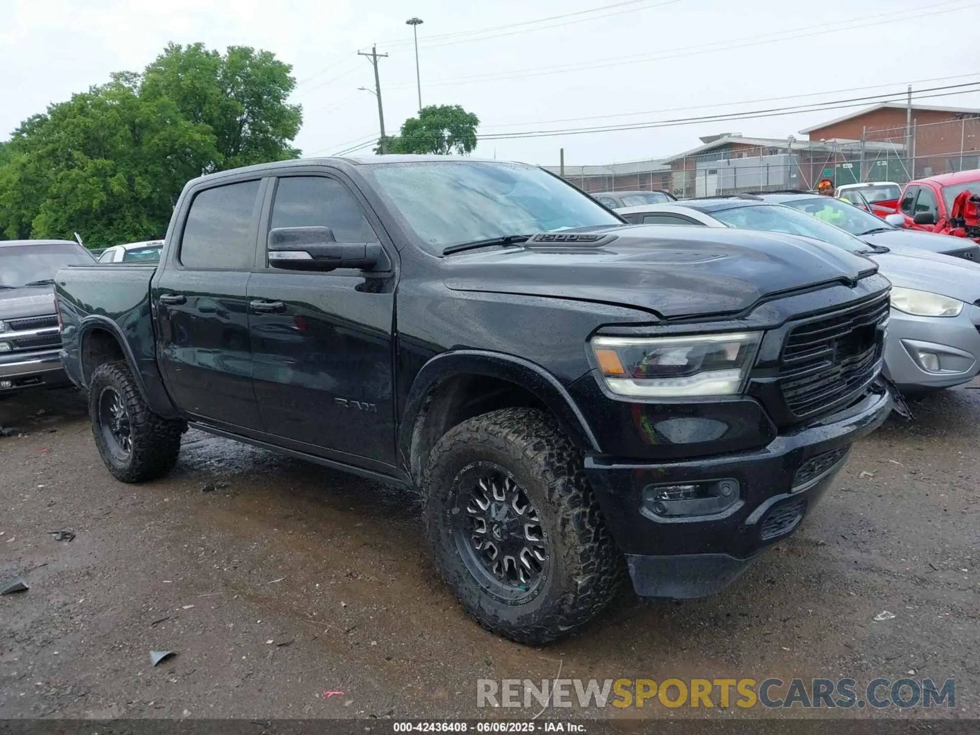 13 Photograph of a damaged car 1C6SRFJT5KN676919 RAM 1500 2019