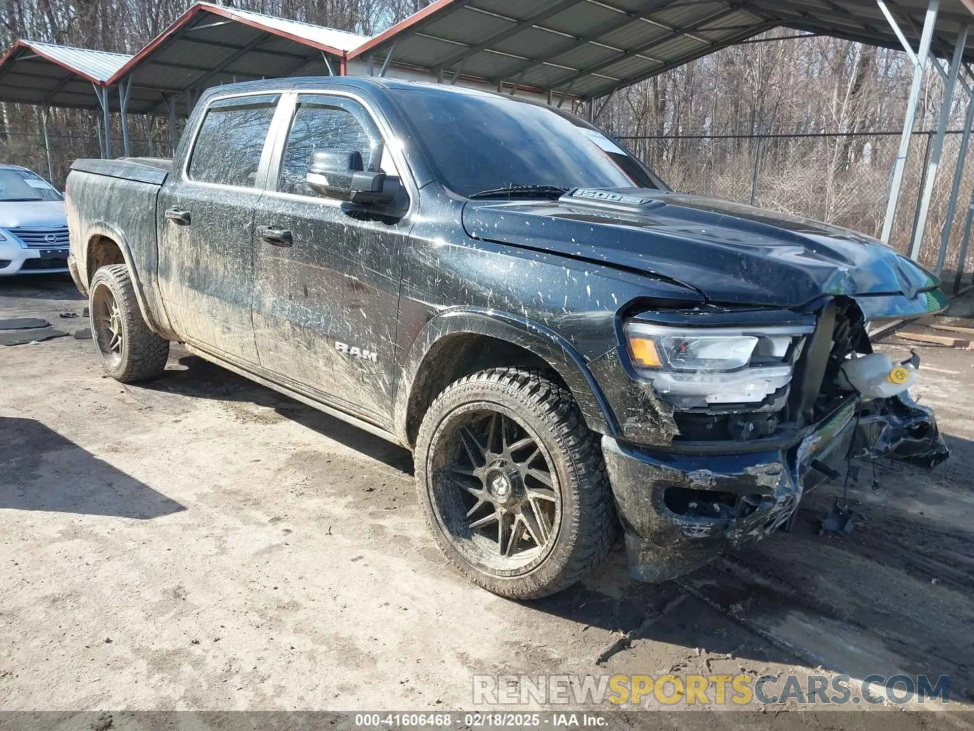 1 Photograph of a damaged car 1C6SRFJT5KN772582 RAM 1500 2019