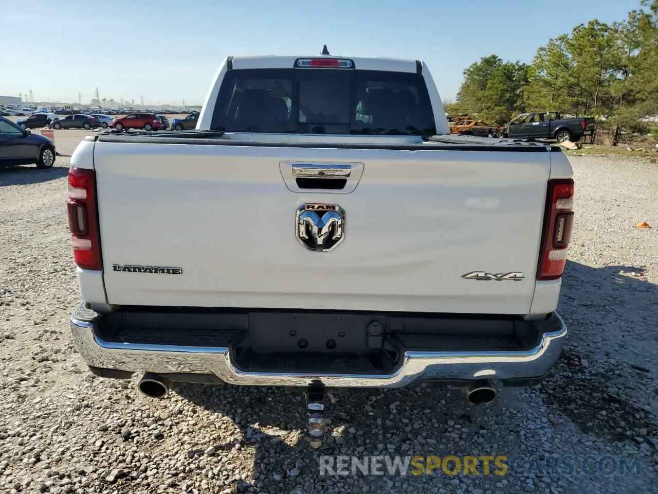 6 Photograph of a damaged car 1C6SRFJT5KN810716 RAM 1500 2019