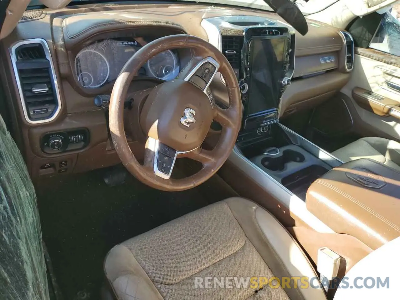 8 Photograph of a damaged car 1C6SRFJT5KN810716 RAM 1500 2019