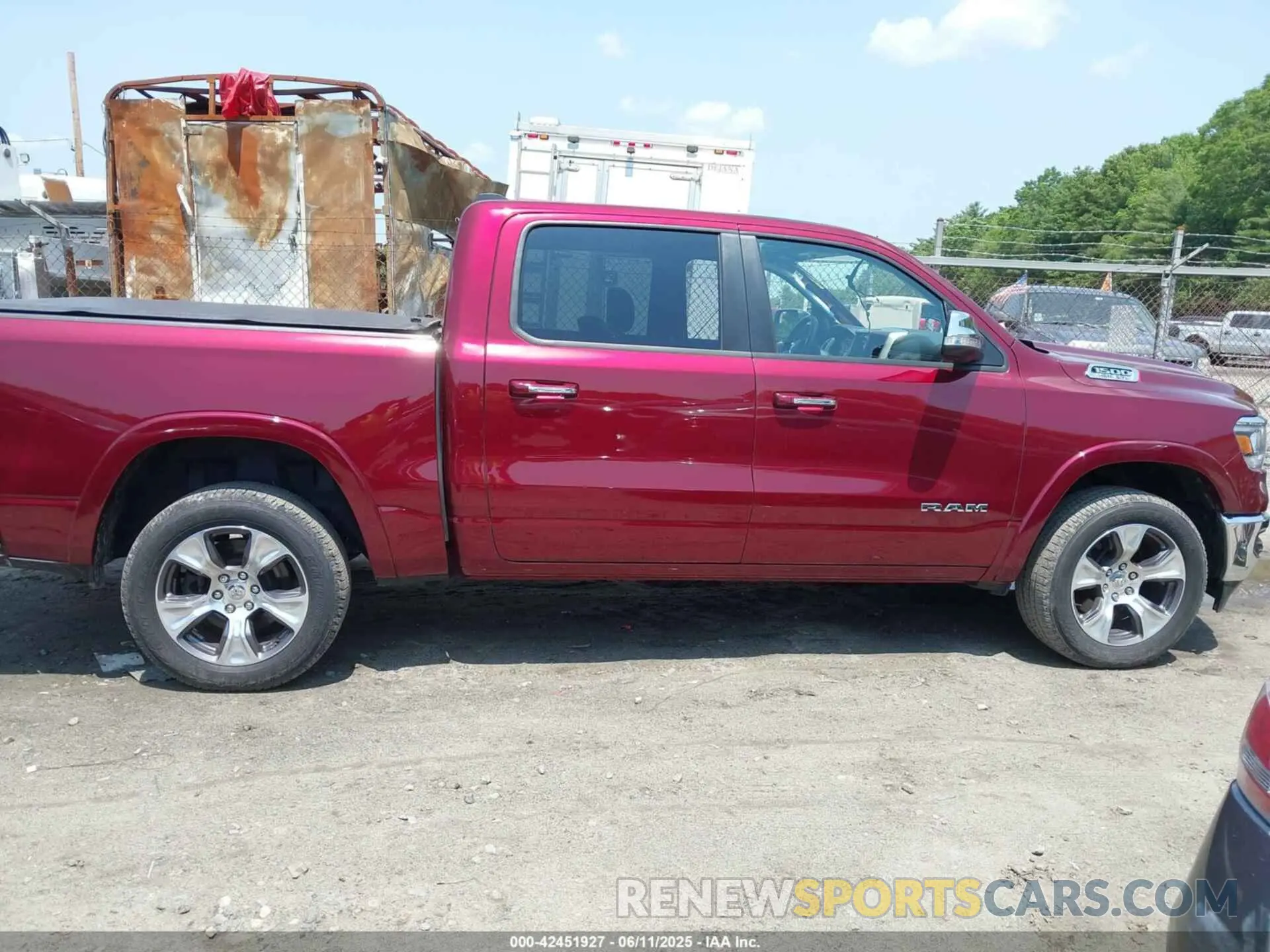 13 Photograph of a damaged car 1C6SRFJT5KN849869 RAM 1500 2019