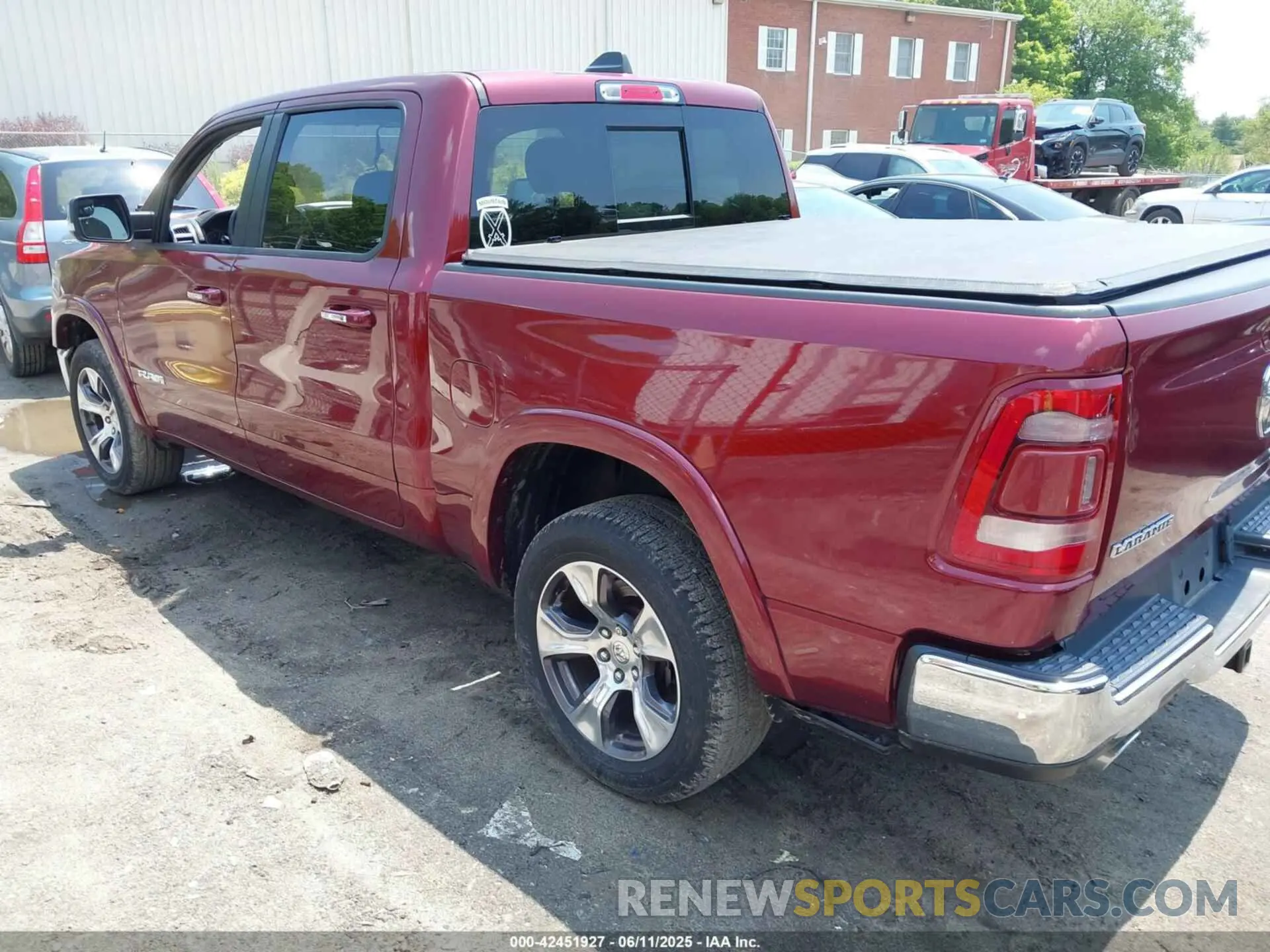 14 Photograph of a damaged car 1C6SRFJT5KN849869 RAM 1500 2019