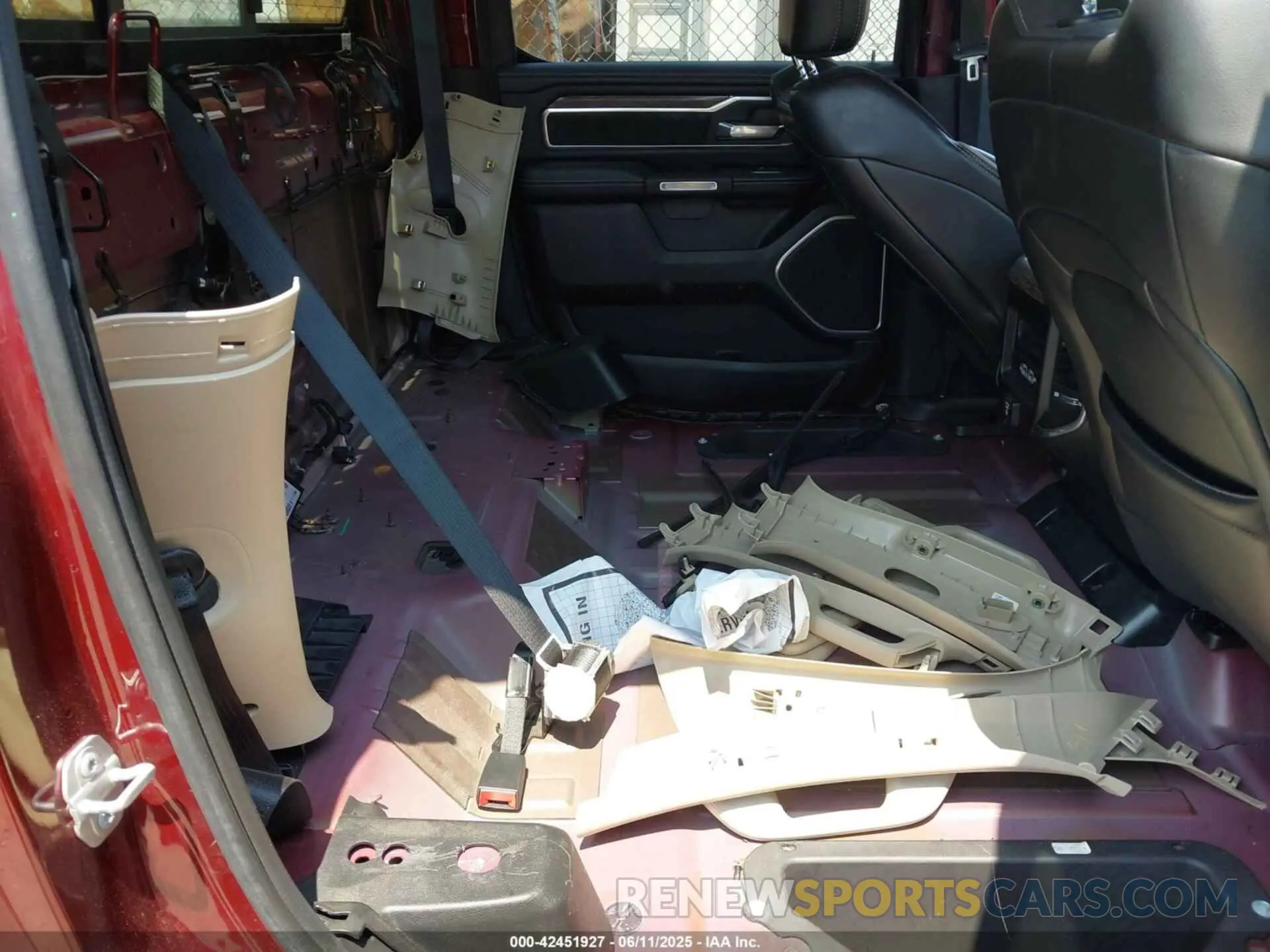 8 Photograph of a damaged car 1C6SRFJT5KN849869 RAM 1500 2019