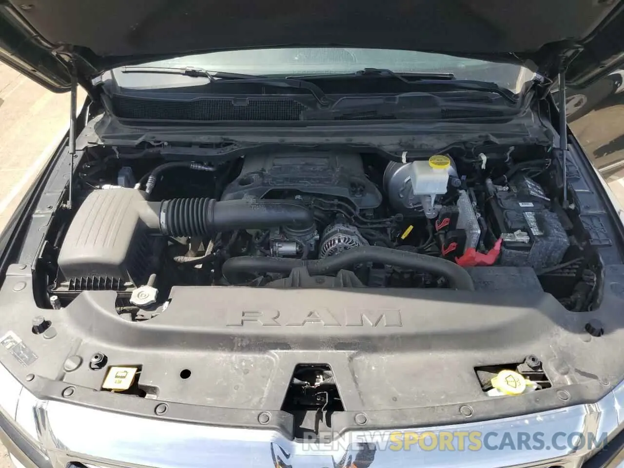 11 Photograph of a damaged car 1C6SRFJT5KN913330 RAM 1500 2019