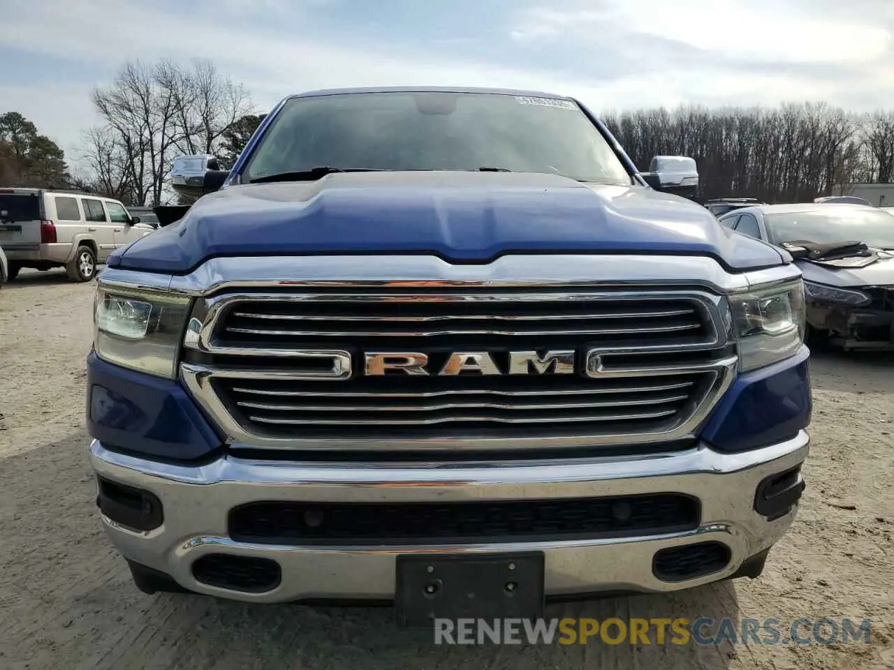 5 Photograph of a damaged car 1C6SRFJT6KN640575 RAM 1500 2019