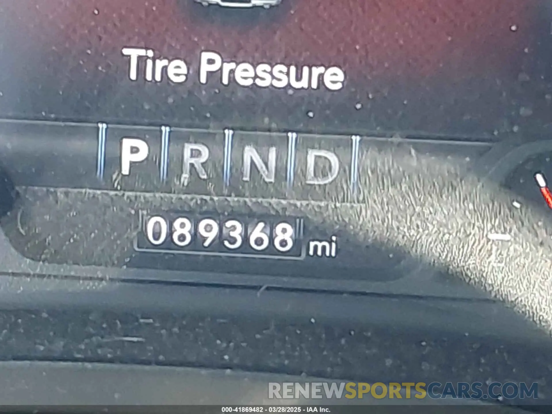15 Photograph of a damaged car 1C6SRFJT6KN912204 RAM 1500 2019