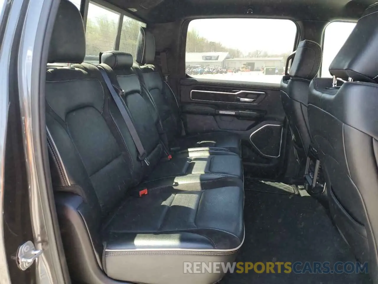 10 Photograph of a damaged car 1C6SRFJT7KN787133 RAM 1500 2019