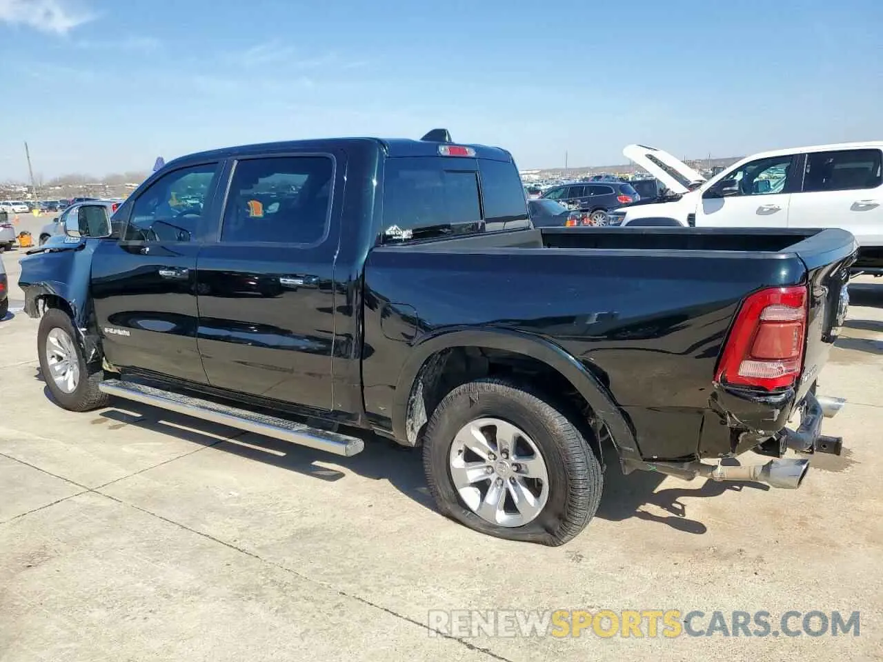 2 Photograph of a damaged car 1C6SRFJT8KN525542 RAM 1500 2019