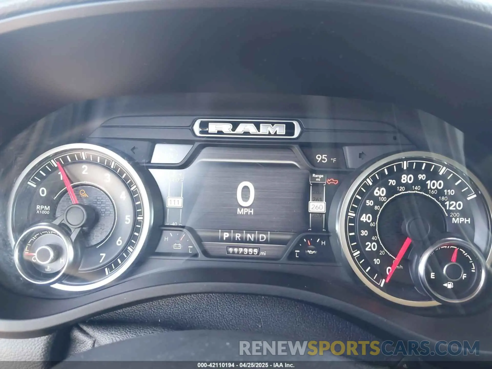 7 Photograph of a damaged car 1C6SRFJT8KN554619 RAM 1500 2019