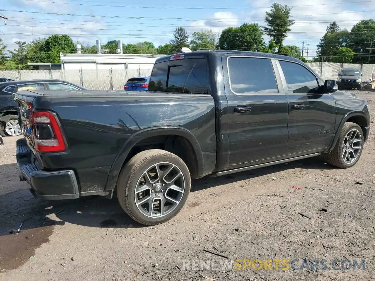 3 Photograph of a damaged car 1C6SRFJT8KN634132 RAM 1500 2019