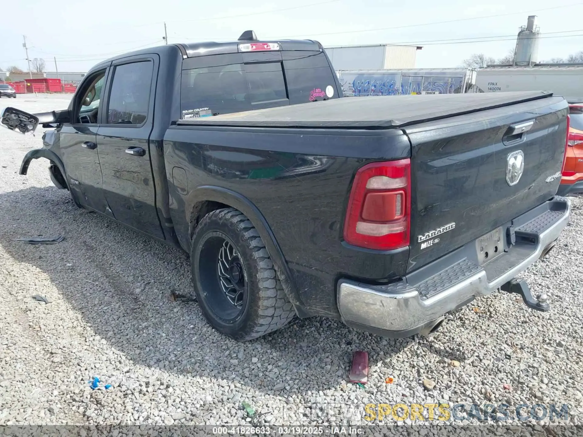 3 Photograph of a damaged car 1C6SRFJT9KN544343 RAM 1500 2019