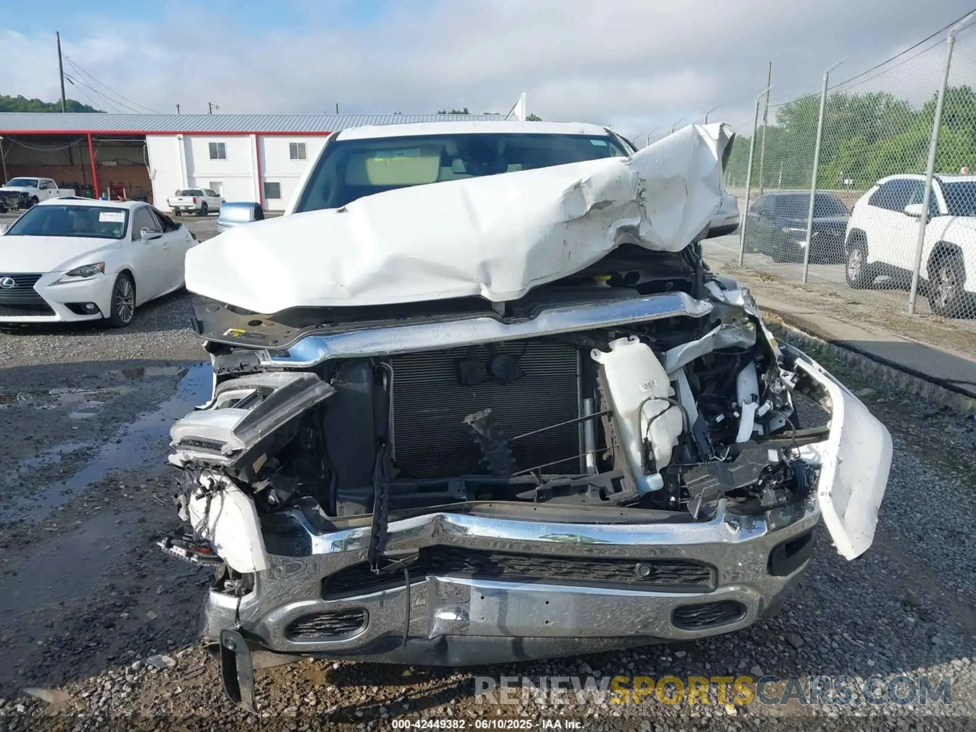 11 Photograph of a damaged car 1C6SRFJT9KN774920 RAM 1500 2019