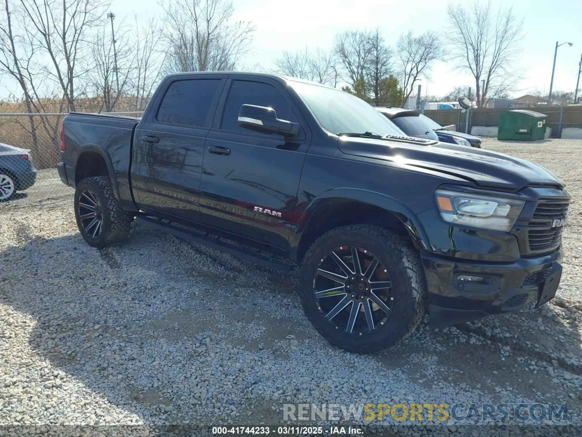 1 Photograph of a damaged car 1C6SRFJT9KN881854 RAM 1500 2019