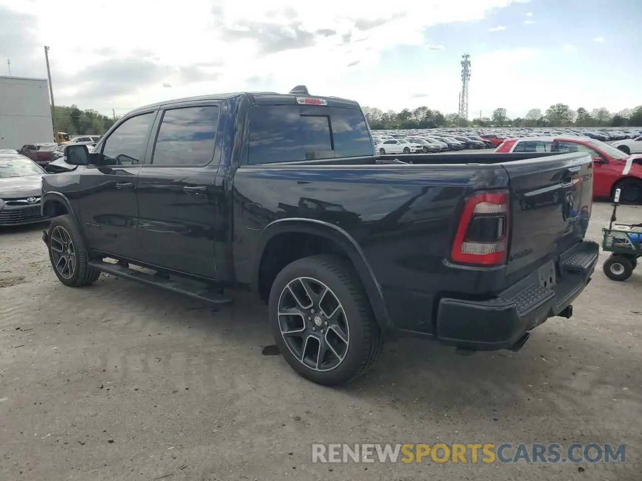 2 Photograph of a damaged car 1C6SRFJT9KN902833 RAM 1500 2019