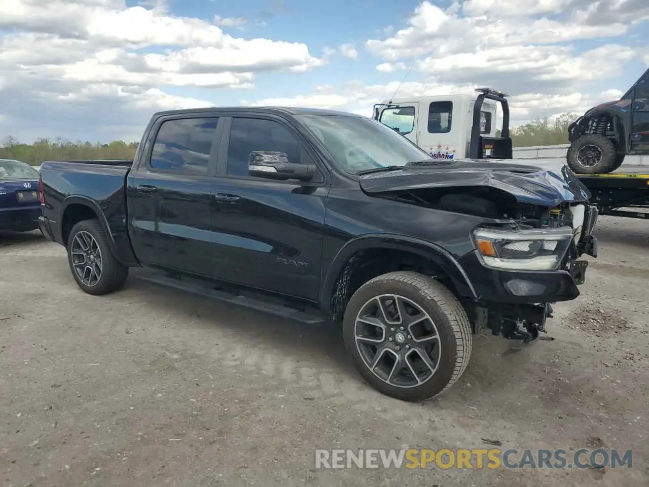 4 Photograph of a damaged car 1C6SRFJT9KN902833 RAM 1500 2019