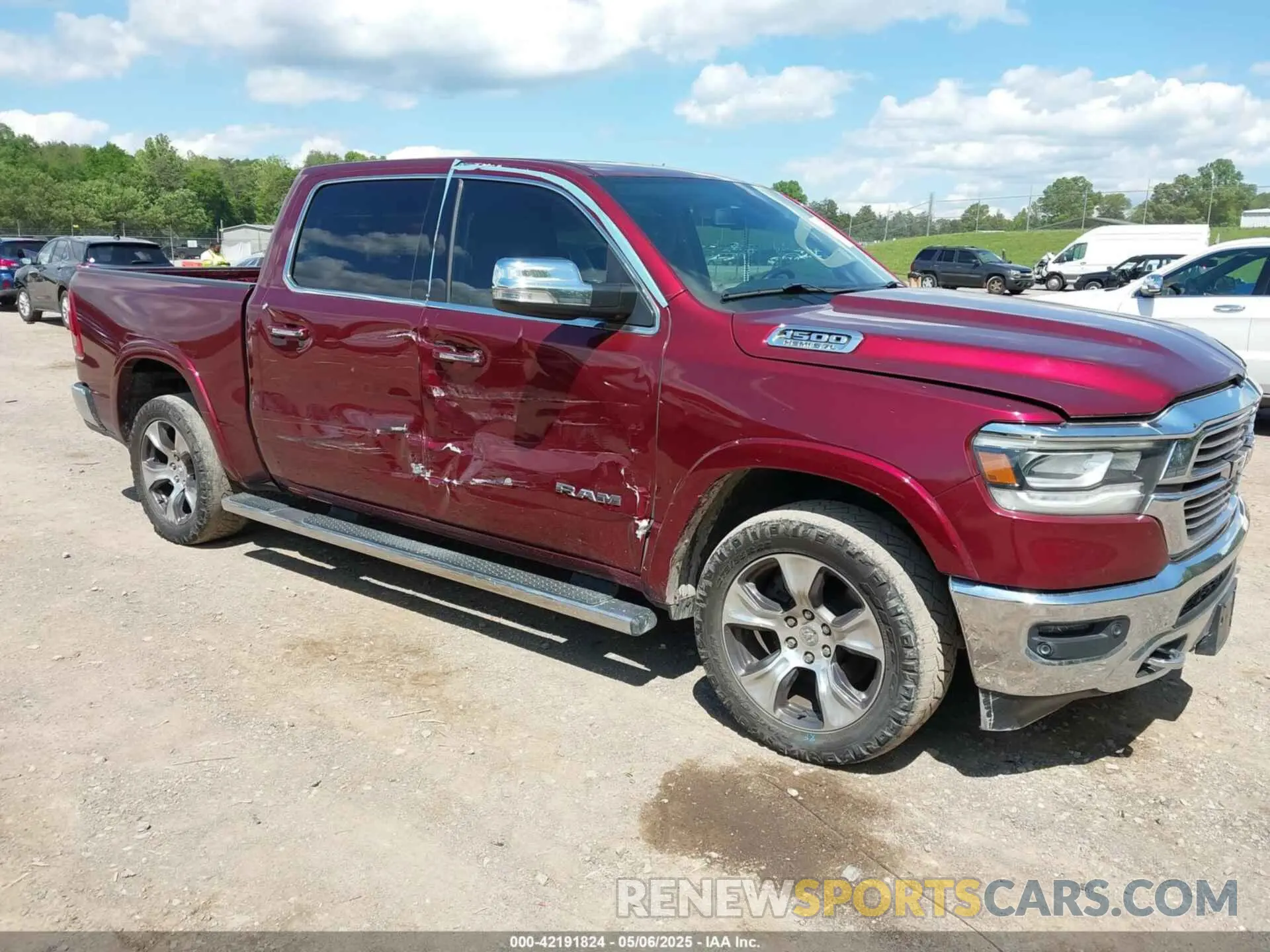 6 Photograph of a damaged car 1C6SRFJTXKN560180 RAM 1500 2019