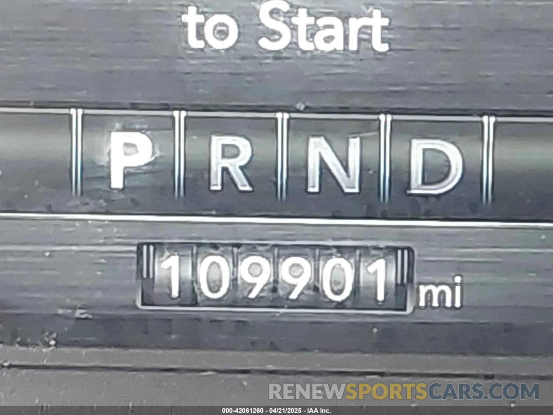15 Photograph of a damaged car 1C6SRFJTXKN589601 RAM 1500 2019