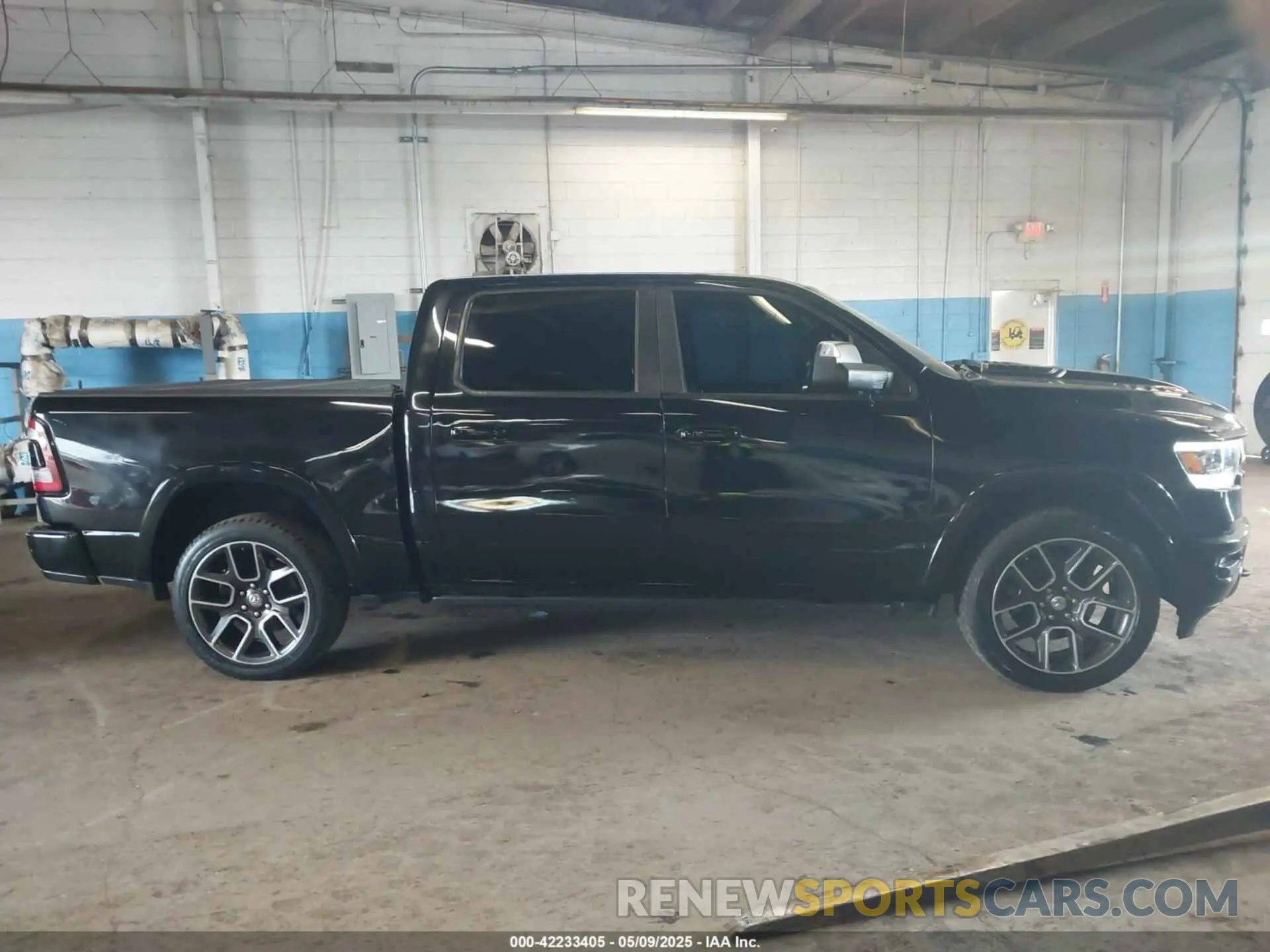13 Photograph of a damaged car 1C6SRFJTXKN610253 RAM 1500 2019