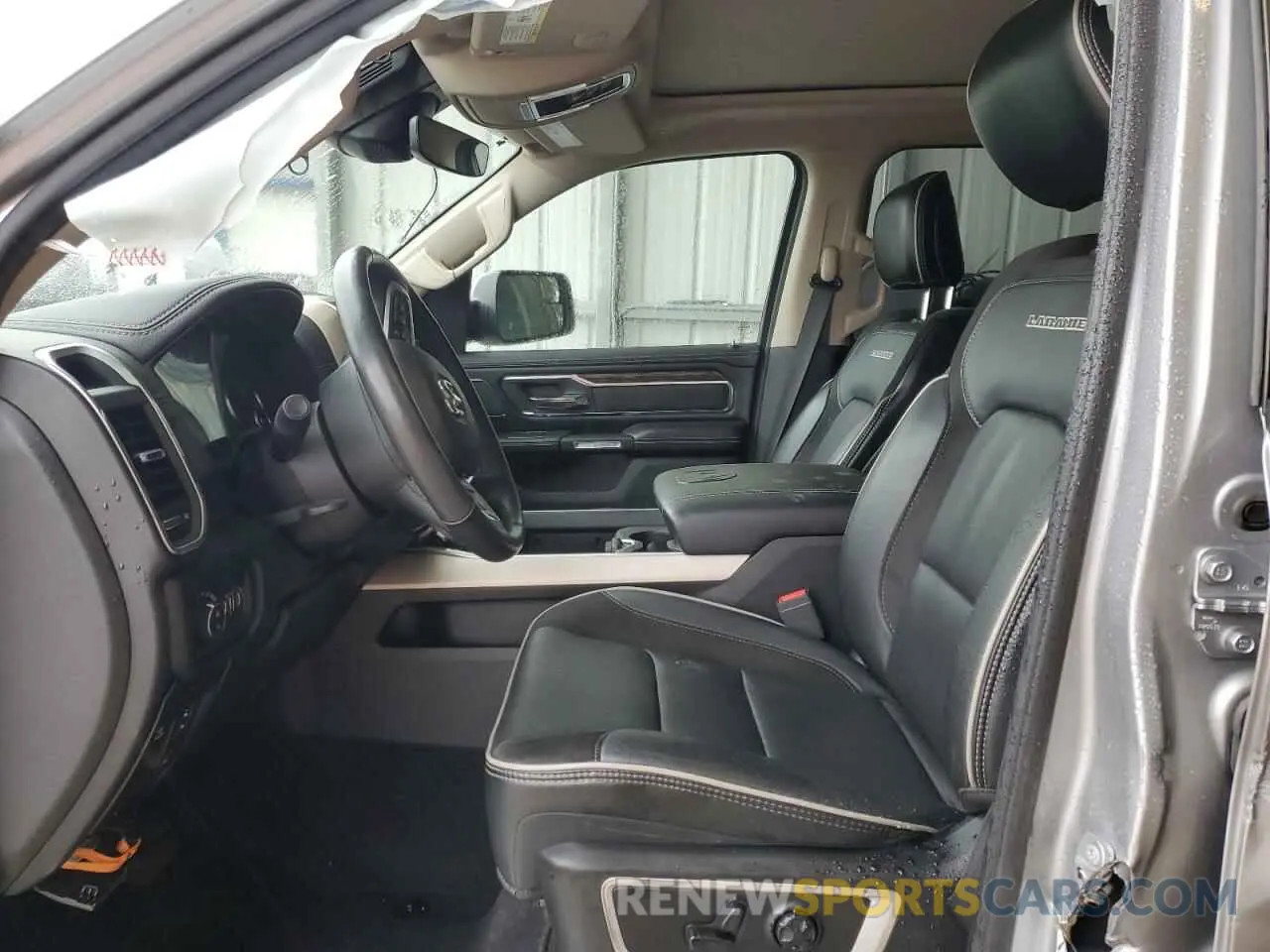 7 Photograph of a damaged car 1C6SRFJTXKN714306 RAM 1500 2019
