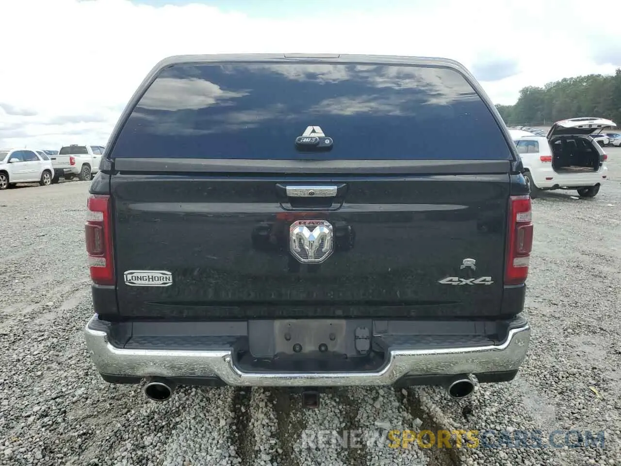 6 Photograph of a damaged car 1C6SRFKT2KN764471 RAM 1500 2019