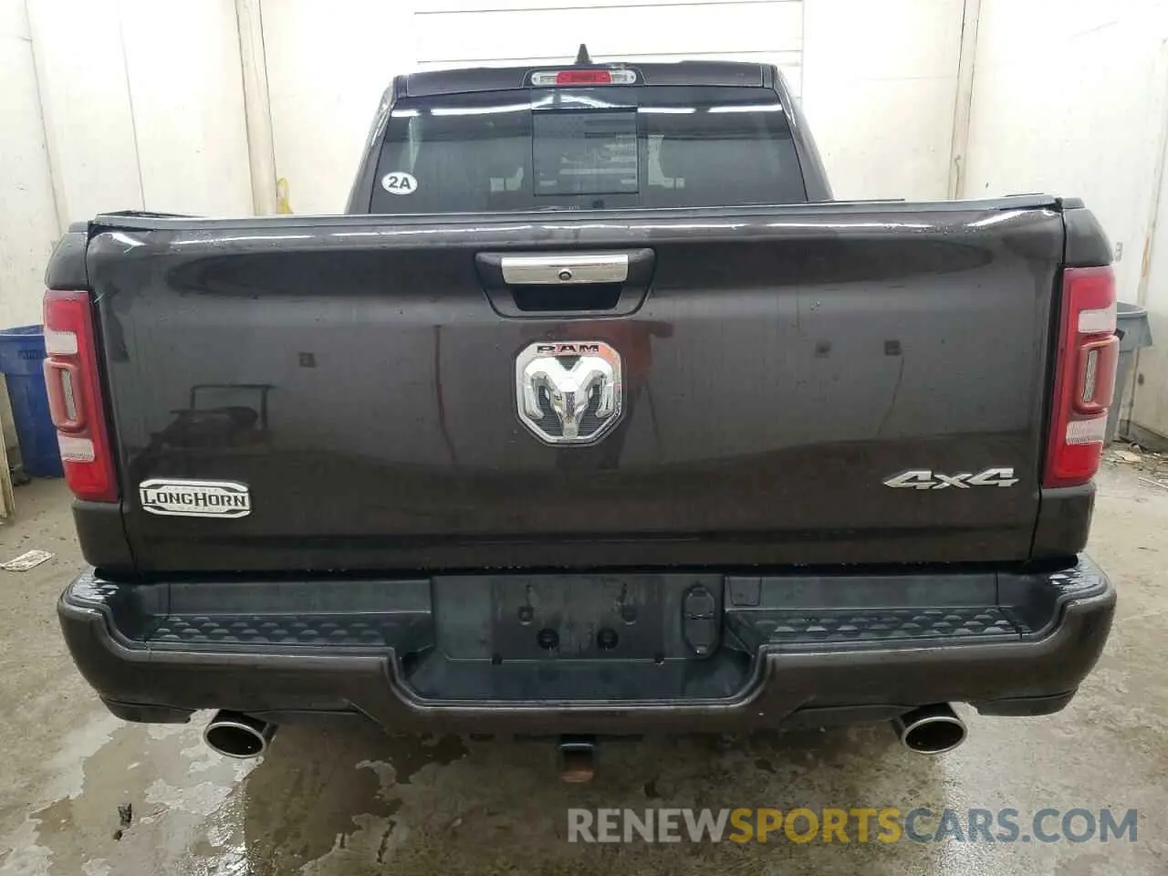 6 Photograph of a damaged car 1C6SRFKT3KN778279 RAM 1500 2019