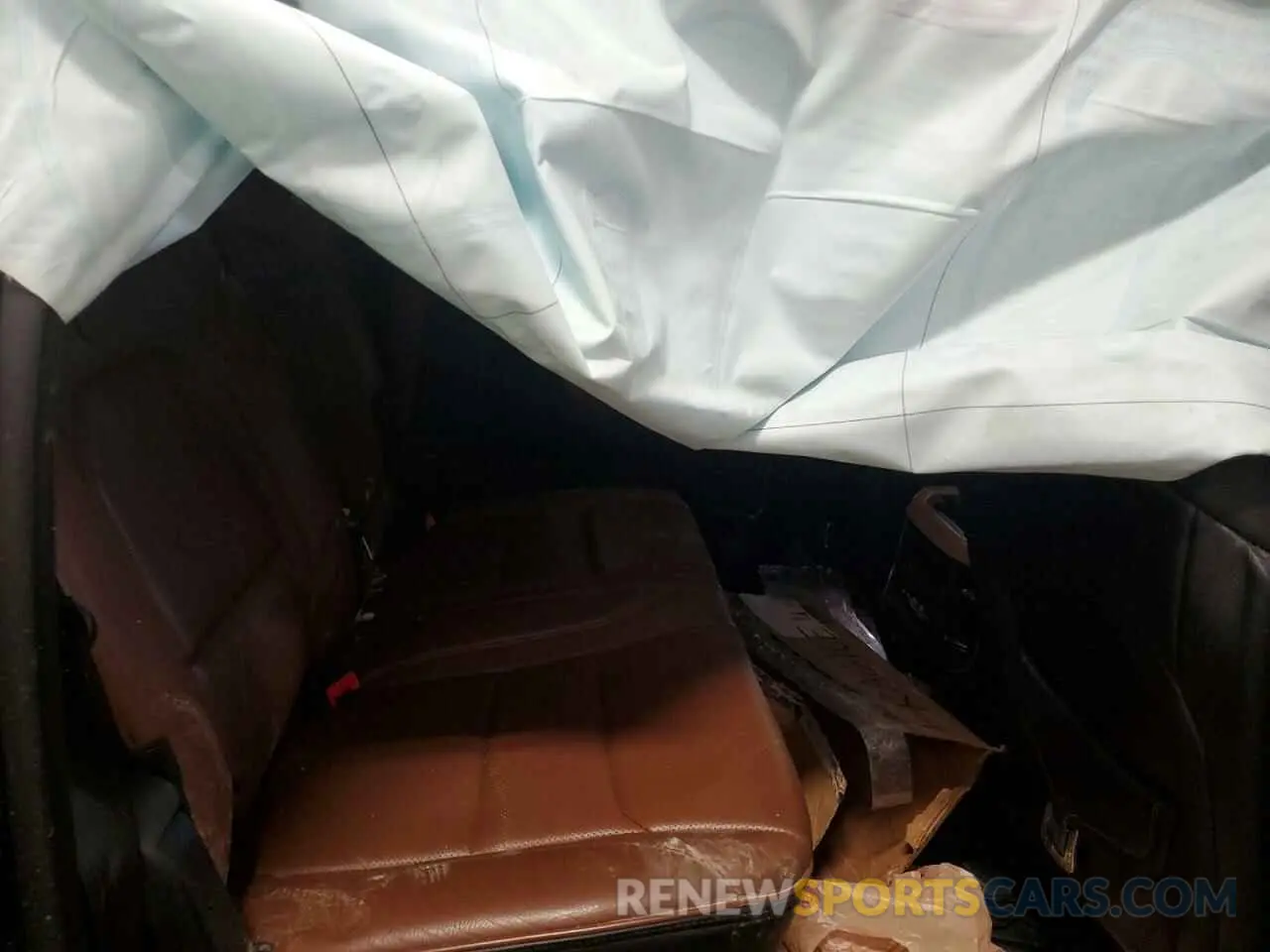 11 Photograph of a damaged car 1C6SRFKT6KN717881 RAM 1500 2019