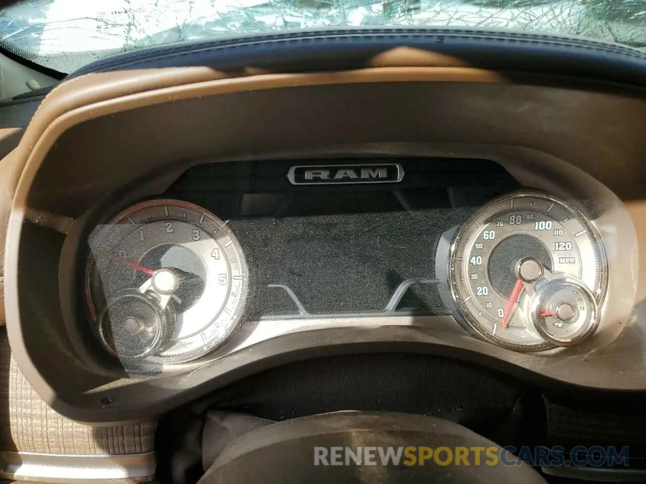 9 Photograph of a damaged car 1C6SRFKT9KN627799 RAM 1500 2019