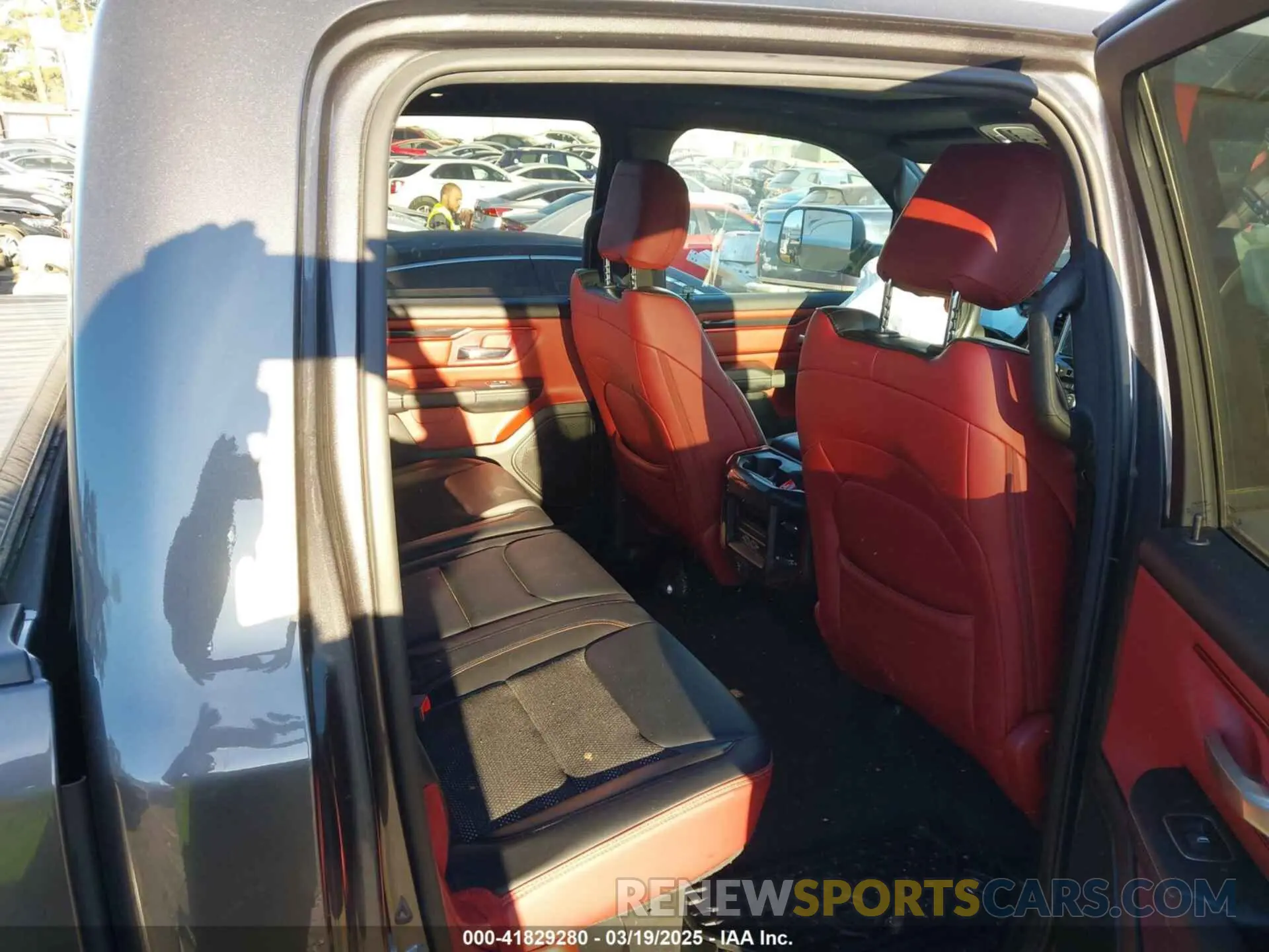 8 Photograph of a damaged car 1C6SRFLT0KN688814 RAM 1500 2019