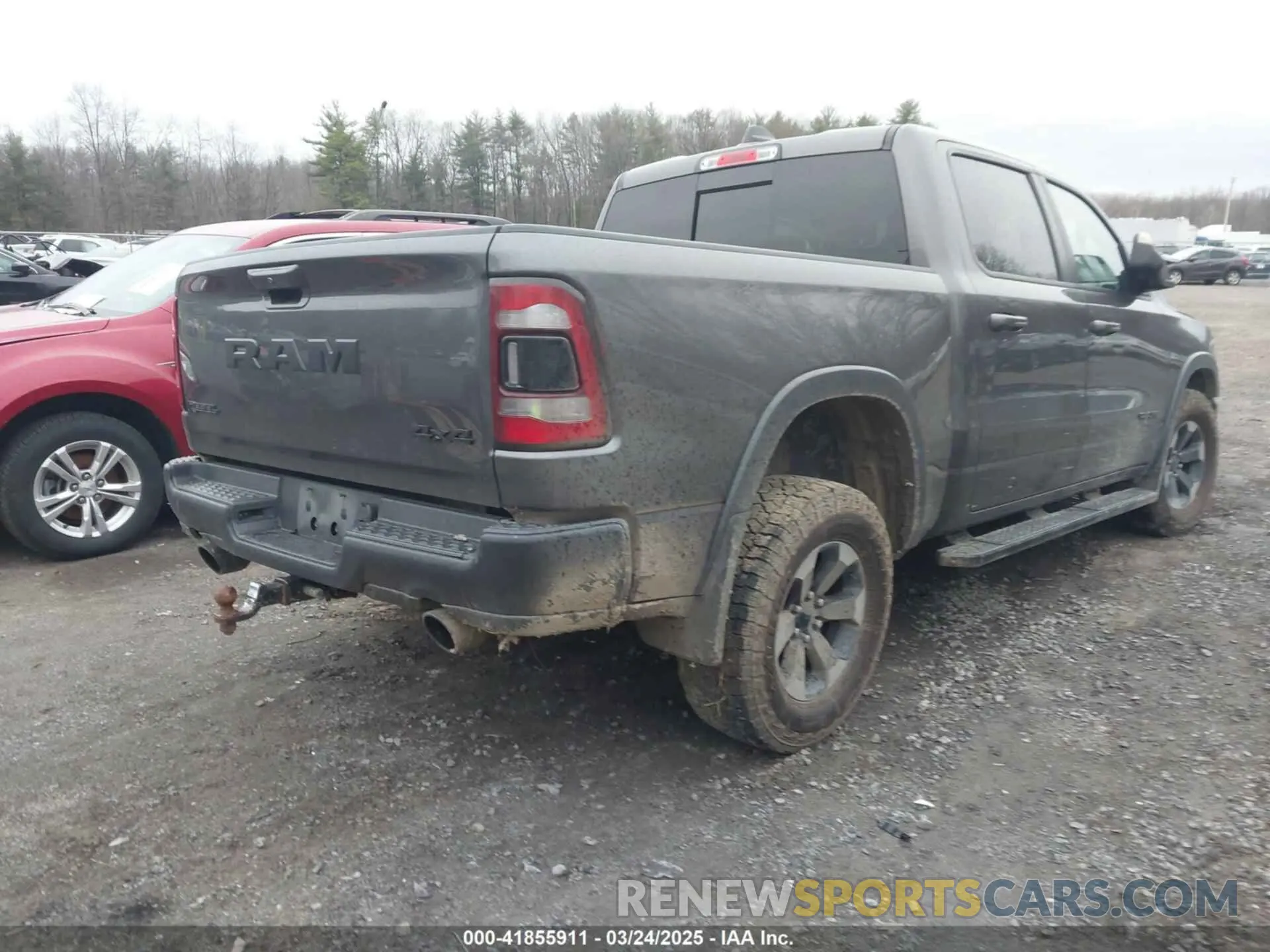 4 Photograph of a damaged car 1C6SRFLT0KN715994 RAM 1500 2019