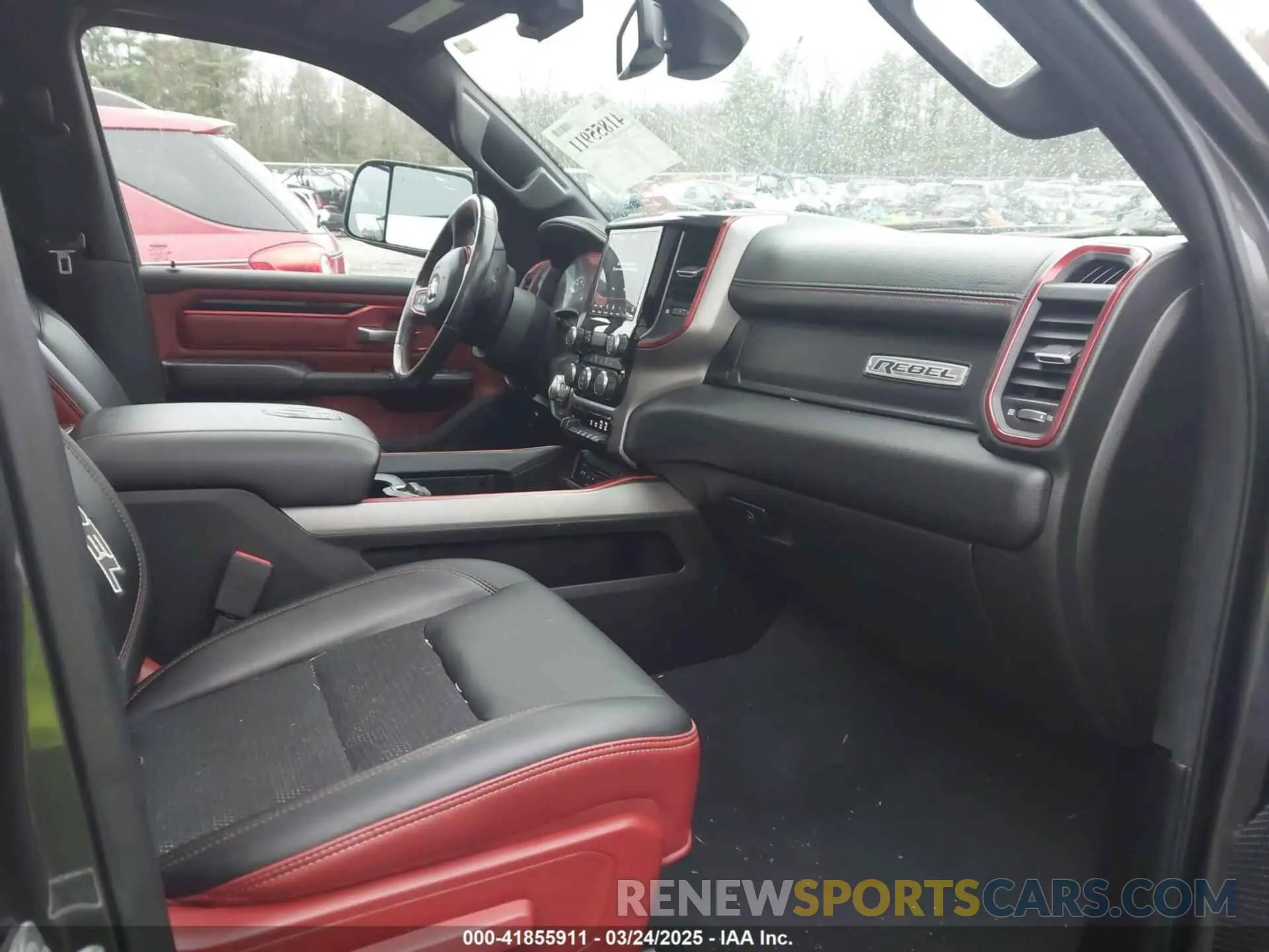 5 Photograph of a damaged car 1C6SRFLT0KN715994 RAM 1500 2019
